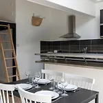 Proche Place Saint-sauveur Apartment *