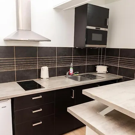Centre Caen - Proche St-Sauveur - 4 Voyageurs Апартаменты Кан