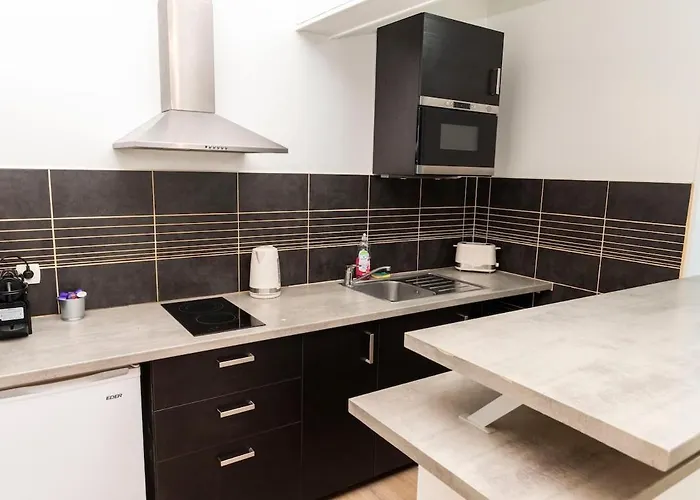 Proche Place Saint-sauveur Appartement Caen