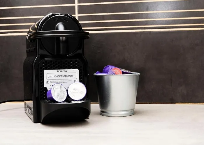 Proche Place Saint-sauveur Appartement *